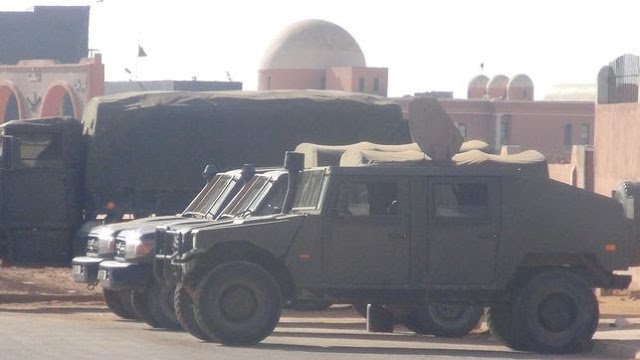 Armamento marroquí de fabricación española en las zonas ocupadas del Sáhara Occidental. — El Confidencial Saharaui Armamento marroquí de fabricación española en las zonas ocupadas del Sáhara Occidental. — El Confidencial Saharaui