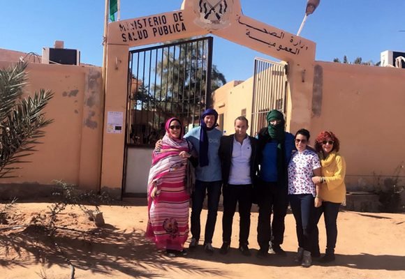 Cuatro profesionales del Hospital de Osuna ayudan sobre el terreno al pueblo saharaui – Sevilla Solidaria Cuatro profesionales del Hospital de Osuna ayudan sobre el terreno al pueblo saharaui – Sevilla Solidaria