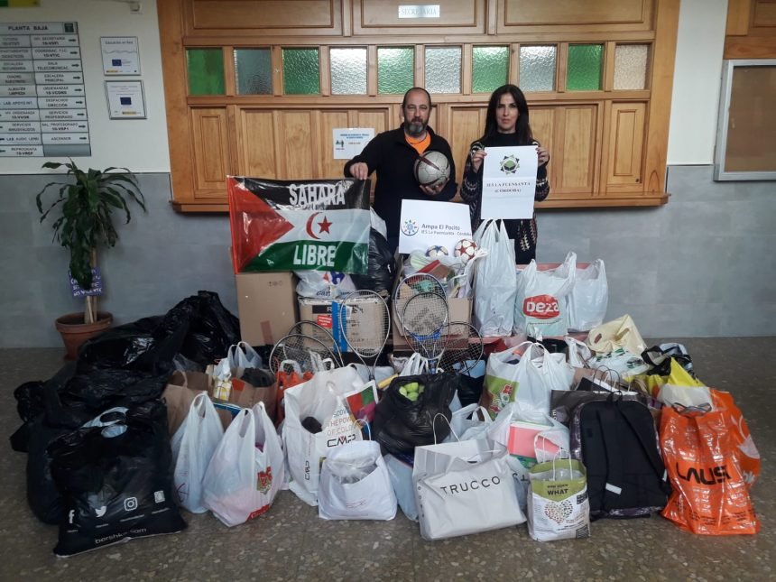 La Asociación de amigos de las niñas y niños saharauis termina de recoger material en el IES «La Fuensanta» – PARADIGMA MEDIA | La información desde la ciudadanía La Asociación de amigos de las niñas y niños saharauis termina de recoger material en el IES «La Fuensanta» – PARADIGMA MEDIA | La información desde la ciudadanía