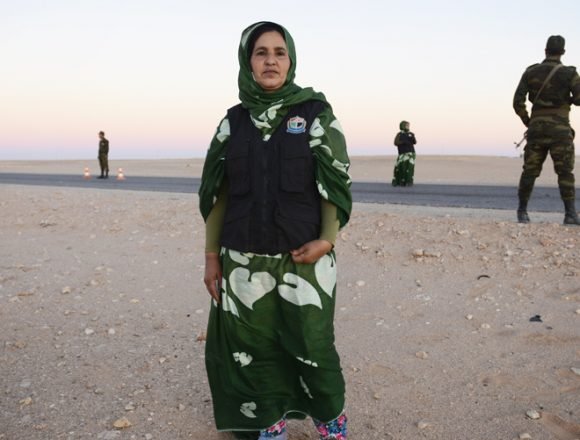 Informe de HRW sobre los 3 saharauis detenidos por las fuerzas del orden público, en la República Saharaui – Análisis de ECSaharaui.com Informe de HRW sobre los 3 saharauis detenidos por las fuerzas del orden público, en la República Saharaui – Análisis de ECSaharaui.com