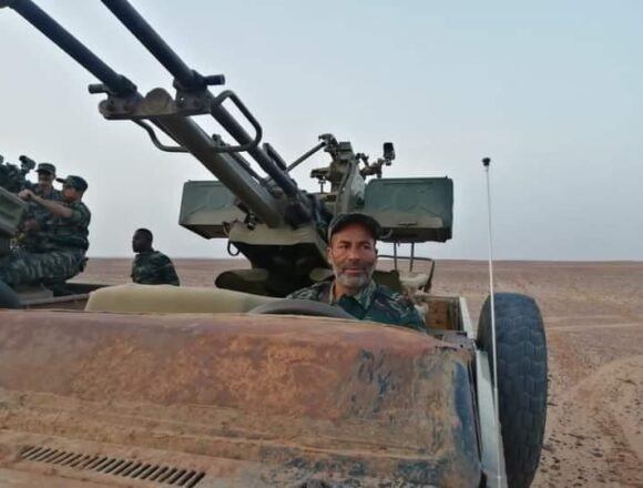 Guerra del Sáhara Occidental | El ELPS intensifica sus bombardeos a lo largo del muro militar marroquí