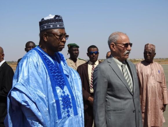 Presidente saharaui llega a Niamey para participar en la cumbre extraordinaria de la Unión Africana
