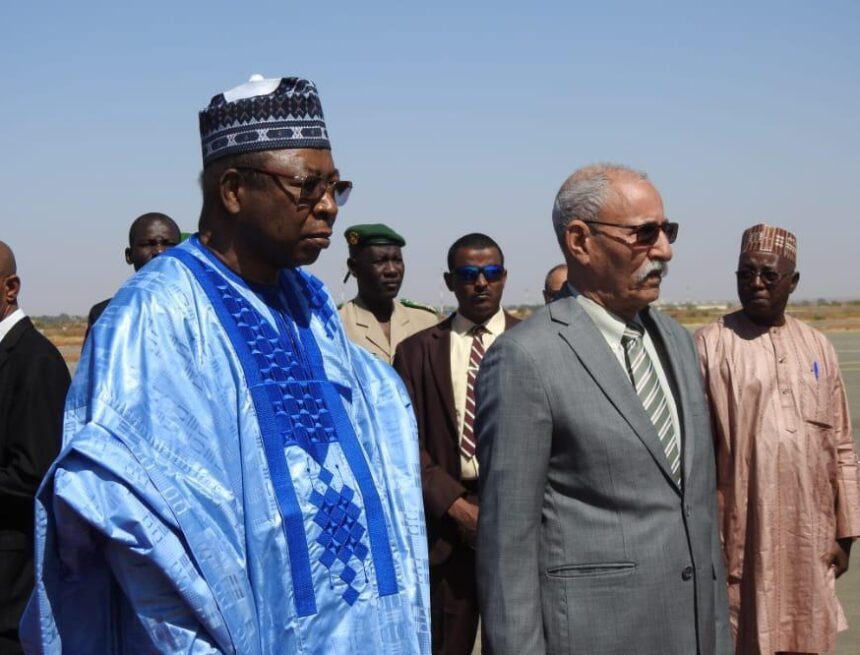Presidente saharaui llega a Niamey para participar en la cumbre extraordinaria de la Unión Africana