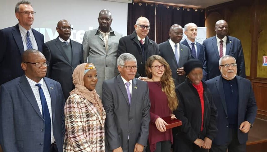 1669885334113011-0 Argelia: Presentación de dos cortometrajes sobre la cuestión saharaui de la periodista italiana Elena Rusca (Vídeo – Sahara Occidental: La normalización de lo anormal)
