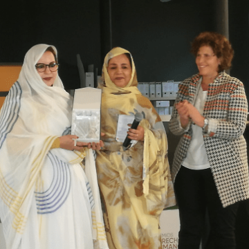 Nuevo reconocimiento a Sultana Jaya por su defensa de los Derechos Humanos en el Sáhara Occidental