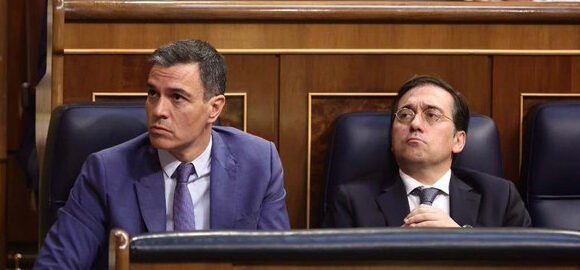 fu5degywyaelj-4-1-956893407-e1670777278625 Las afirmaciones de Sánchez y Albares sobre los Derechos Humanos provocan la contestación de jóvenes saharauis | Contramutis