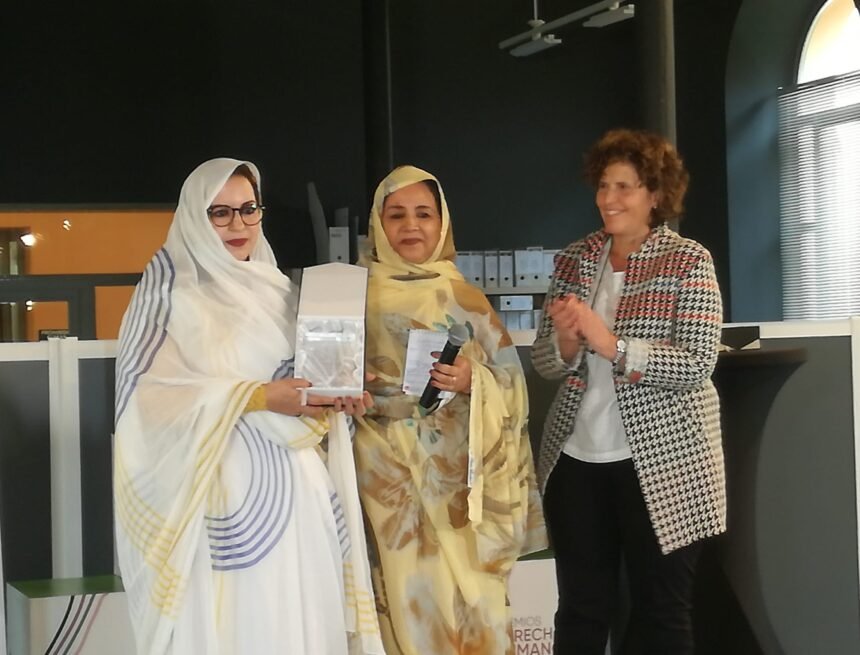 img-20221209-wa0037_0 La activista saharaui Sultana Khaya recibe el premio de los Derechos Humanos de La Rioja | Sahara Press Service