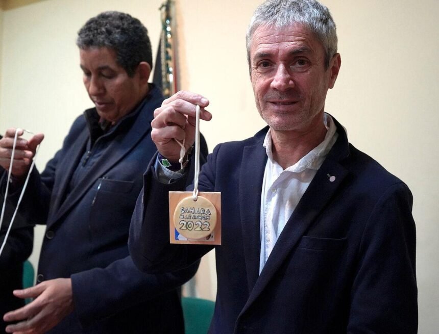 Atletismo: Martín Fiz y Jesús España, en la presentación del Sahara Maratón | Marca