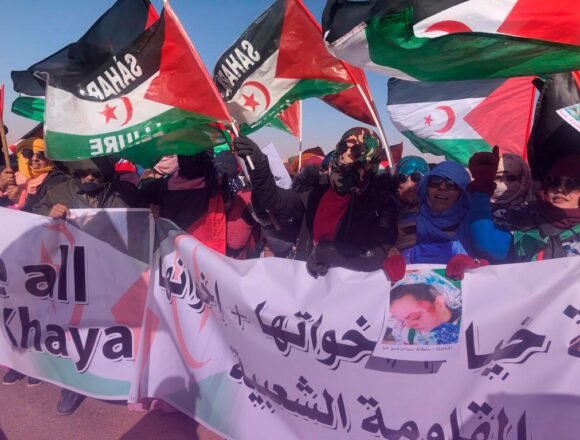 entrevista-chaba-1 Por el Día Mundial de Solidaridad con la Mujer Saharaui (18-F) hablamos con la activista Chaba Seni Brahim– Rebelion