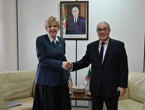 Argelia y los EE.UU apoyan negociaciones para alcanzar una solución a la cuestión saharaui | Sahara Press Service