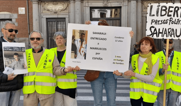 Un mes en huelga de hambre del preso político saharaui Hussein Bachir, que España entregó a Marruecos | Contramutis