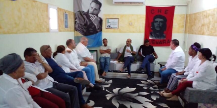 Ministro de Salud Pública se reúne con los integrantes de la misión médica cubana | Sahara Press Service