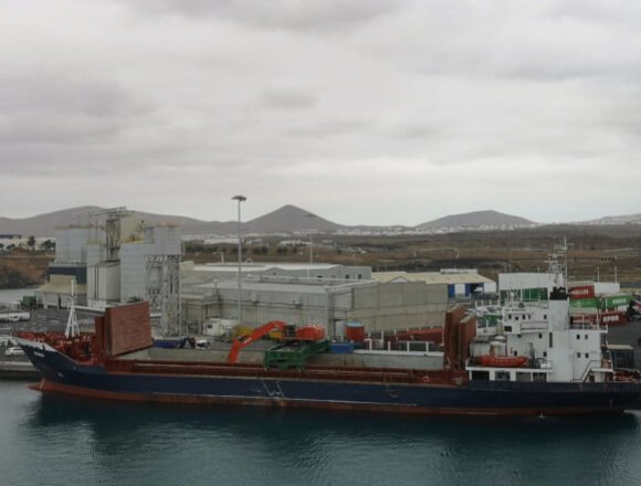 Denunciado en la Guardia Civil un nuevo desembarco en la Isla de arena del Sáhara | Diario de Lanzarote