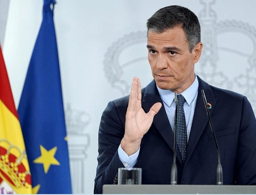 Tras ningunear a Argel, Sánchez culpa a Putin y advierte a los españoles de escasez de gas
