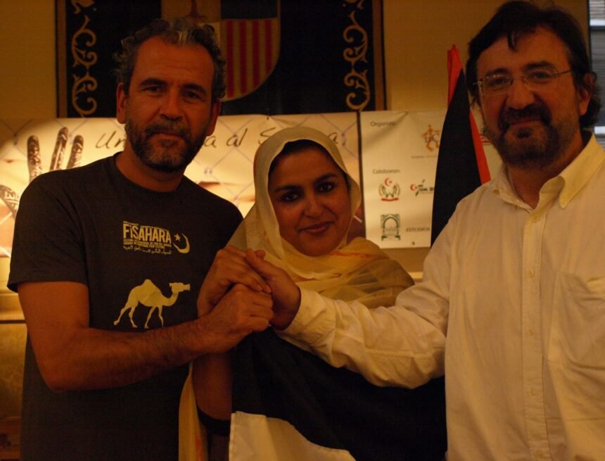 100521-una-salida-al-sc3a1hara-7 #WillyToledoLibertad #LiberadAWilly — El rincón de Julián Buey