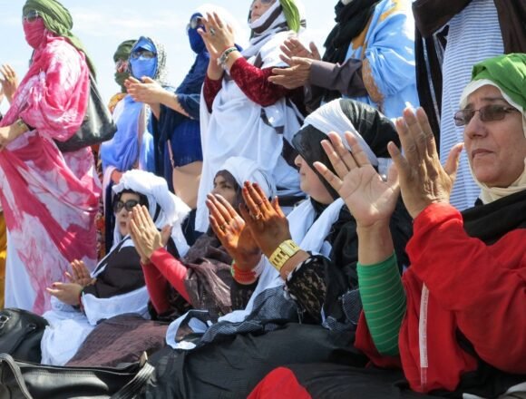 124612286_3734212716598257_7144937130980781594_o-2048x1024-1 El movimiento solidario con el pueblo saharaui denuncia la violación de Marruecos del alto el fuego vigente desde 1991 – Mundubat