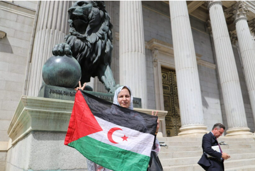 El PSOE planta a la principal activista saharaui: «Sánchez ha tomado una decisión autocrática» – El Independiente