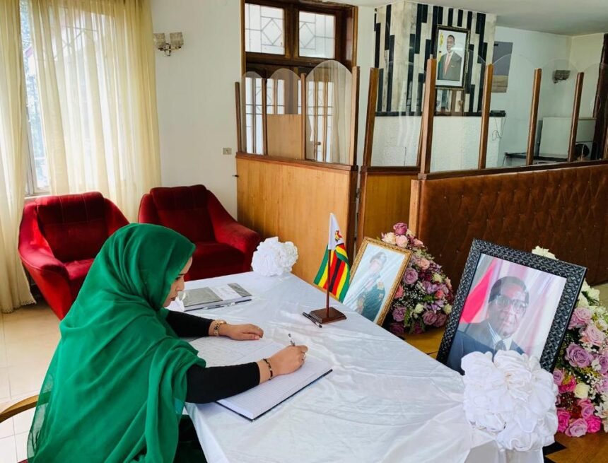 1401 La embajada saharaui en Addis Abeba firma libro de condolencias por la muerte del líder africano Robert Mugabe | Sahara Press Service