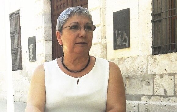 Mercedes Guerrero profesora de la @scmpm nos cuenta su proyecto «Sobre la arena Bajo las estrellas» para llevar las matemáticas a los chicos y chicas saharauis