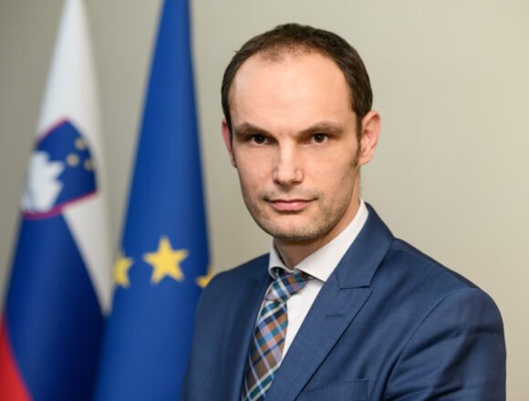 Canciller esloveno: «Apoyamos los esfuerzos de la ONU en el Sáhara Occidental para una solución que garantice el derecho del pueblo saharaui a la autodeterminación»