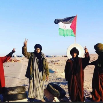Decenas de activistas saharauis están instalados en El Guerguerat y no piensan irse