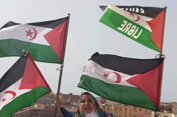 Marruecos mantiene un asedio policial a la casa de la activista saharaui Sultana por 219 días consecutivos