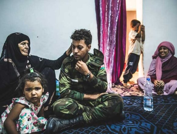 1634313386_047078_1634316890_album_normal «Los saharauis contra el muro», en los Premios Amanecer de Periodismo del Grupo Morera & Vallejo