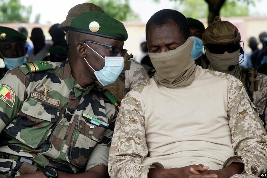 La CEDEAO impone sanciones a Mali por el retraso de las elecciones y la junta militar condena