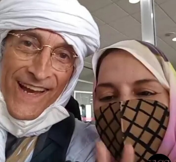 Tras 557 días de represión, arresto domiciliario y violaciones de DD.HH, la activista saharaui Sultana Jaya llega a España para recibir tratamiento médico