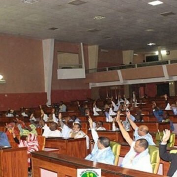 El Parlamento de Mauritania aprueba la construcción de la primera carretera con Argelia