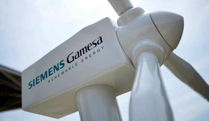 1659691623985698-0 Siemens, una de las principales empresas explotadoras, de forma ilegal, de recursos del Sáhara Occidental, eleva sus pérdidas hasta los 1.226 millones de euros