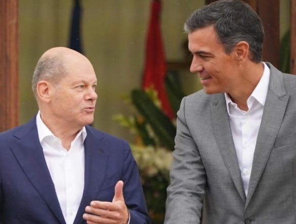 Pedro Sánchez: «Me encantaría viajar a Argelia» | #TraiciónDeSánchez