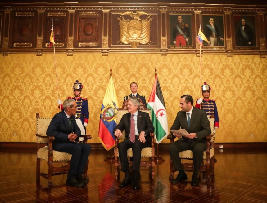 Presidente de Ecuador recibe cartas credenciales del embajador de la República Saharaui en Quito