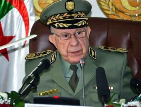 Jefe del Estado Mayor de Argelia pide «no injerencia en los asuntos internos» de Níger