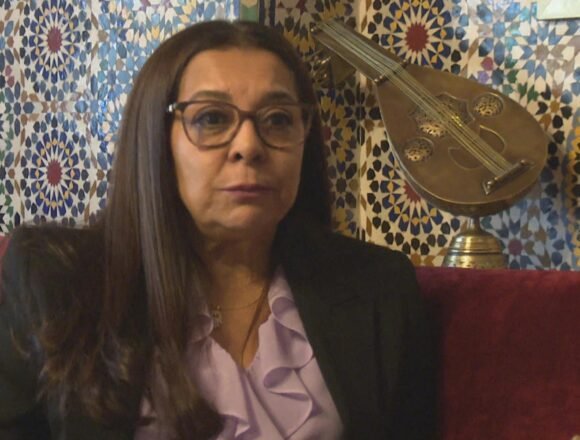 Marruecos intenta frenar las críticas a Mohamed VI:  su embajadora en España la primera en dar el paso