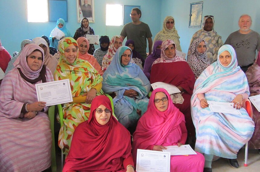2019060416261453744 Un profesor de la UPNA ayuda a decenas de mujeres saharauis a llevar agua hasta sus campamentos – Sociedad – Navarra.com