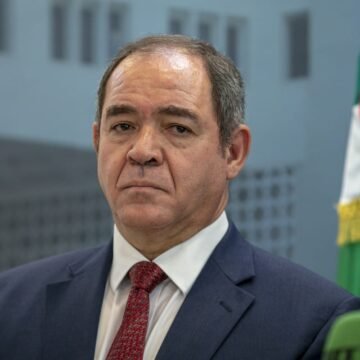 El canciller argelino insiste en que Argelia no aceptará otra solución que no sea la autodeterminación del pueblo saharaui para suprimir el colonialismo de África