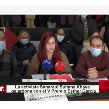 Premian en Cantabria a la activista saharaui Sultana Khaya con el galardón a la lucha popular Esther Garcia