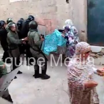 Equipe media: imágenes de cargas policiales a manifestantes saharauis en el Aaiún ocupado