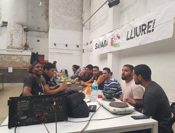 53618398_2755901034635681_711209093448073216_o Celebración del 43 aniversario de la RASD en Cataluña — Liga de Estudiantes y Jóvenes Saharauis en el Estado Español