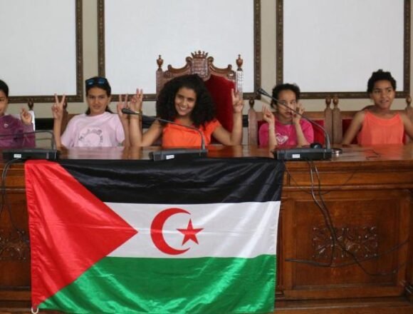 Hurria Sahara pide que no cese la solidaridad con los campamentos de refugiados saharauis | El Diario Vasco