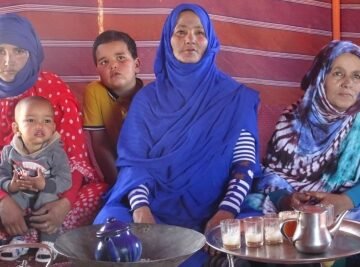 Exiliada de niña, la abuela saharaui todavía anhela su hogar