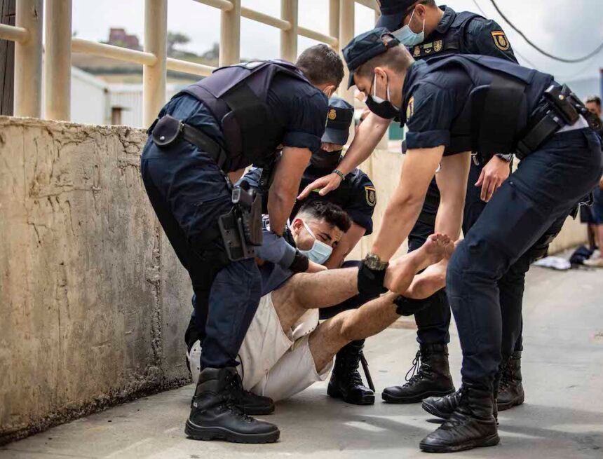 60aa7a2771108 La Eurocámara planta cara a Marruecos por utilizar niños en Ceuta en su chantaje por el Sáhara – Público