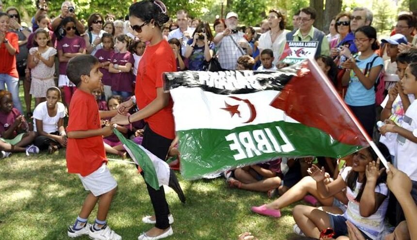 El Gobierno aprueba la vuelta de más de 2.000 niños saharauis este verano tras dos años de ausencia por la pandemia | Público