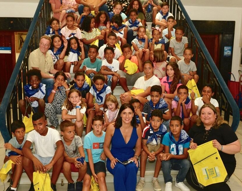 67323593_2308653179169827_8412380317565845504_n Vacaciones en Paz: Recepción en el Ayuntamiento de Santander. – CEAS-Sahara