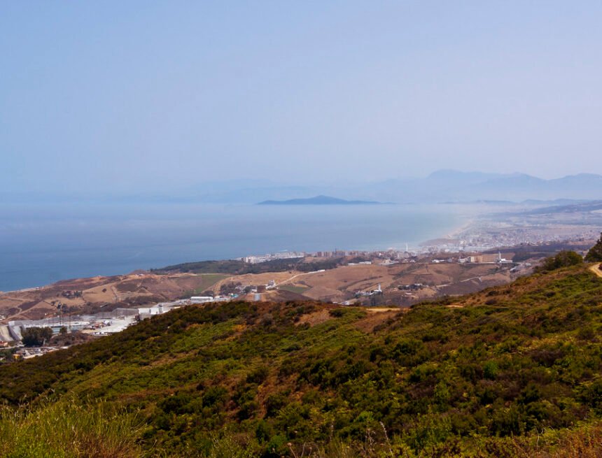Ana Camacho: “Marruecos se ha convertido en un Estado gamberro, que es como los niños cuando se les permite hacer lo que les da la gana e incumplir las normas” – Mirada21
