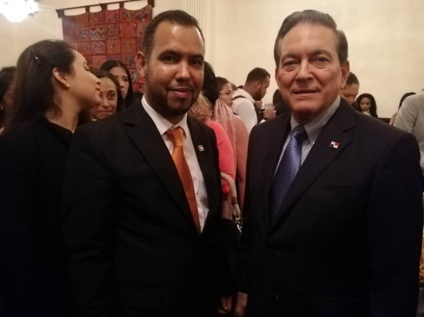 Diplomacia saharaui en la presentación de la campaña «Panamá sin Trata»