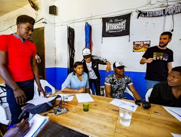 El rapero Yslem suma voces con Movimiento por la Paz – La Tribuna de Ciudad Real