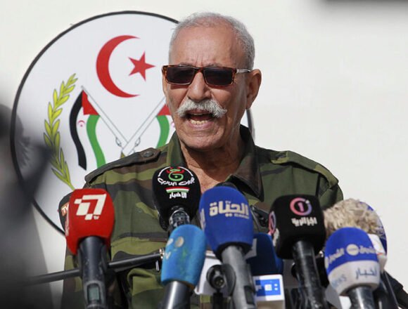 Brahim-Ghali-micros “El Frente POLISARIO no se quedará con los brazos cruzados frente al escalamiento de la guerra contra nuestro pueblo en las zonas ocupadas” (Presidente de la República) | Sahara Press Service