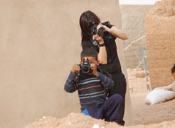 A TRAVÉS DE LA CÁMARA — Bubisher